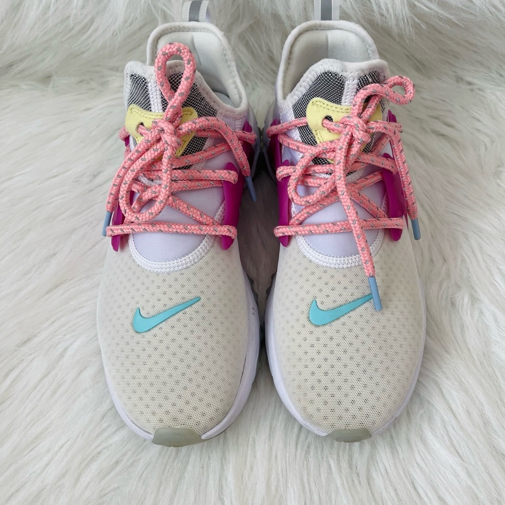 Nike women  Sneakers